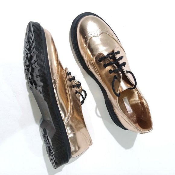 Cooperative metallic Wingtip Oxfords from Urban Outfitters - Picture 2 of 6